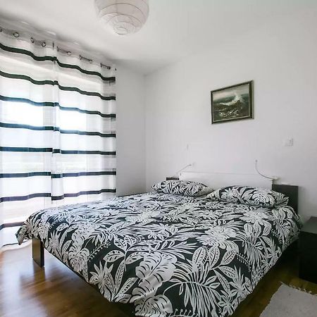 Apartment Vitalia 2+2 Poreč Exteriör bild