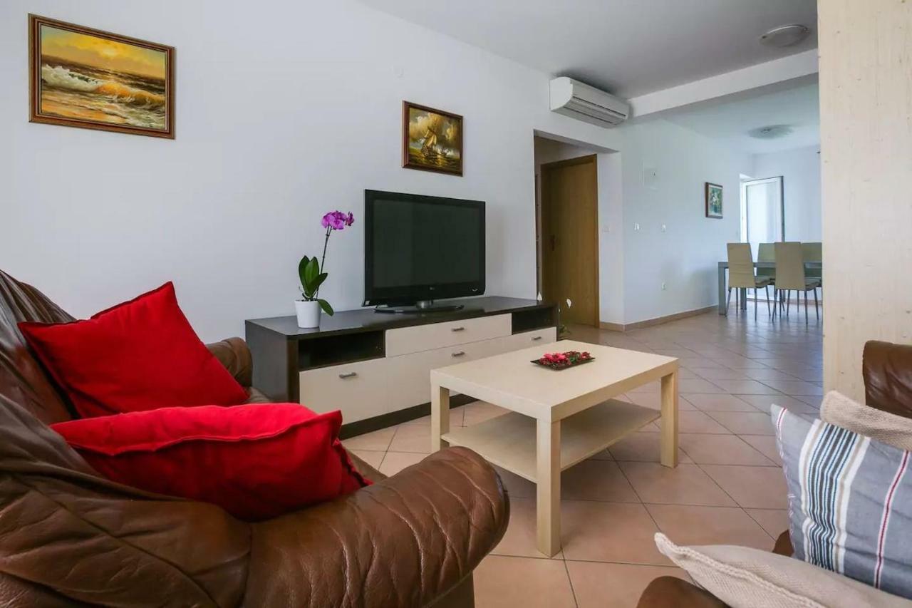Apartment Vitalia 2+2 Poreč Exteriör bild