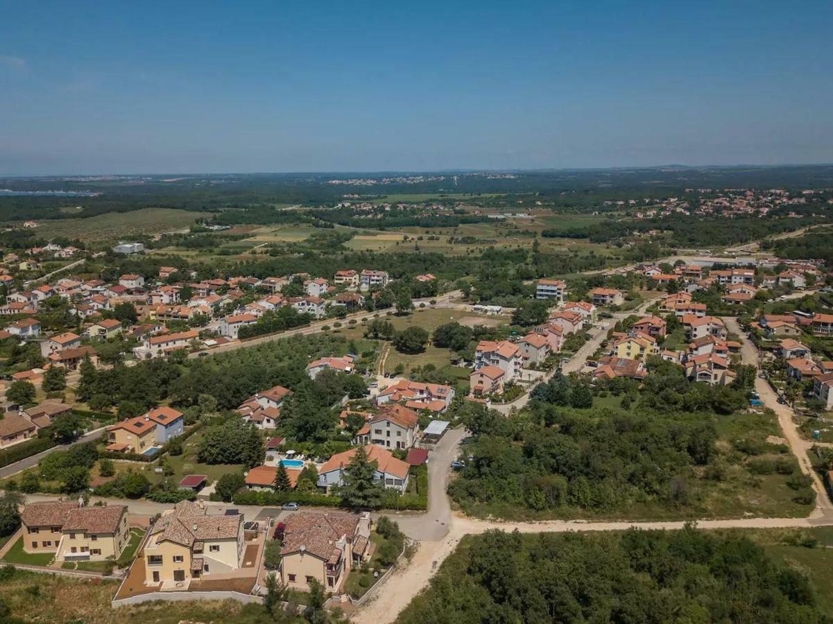 Apartment Vitalia 2+2 Poreč Exteriör bild
